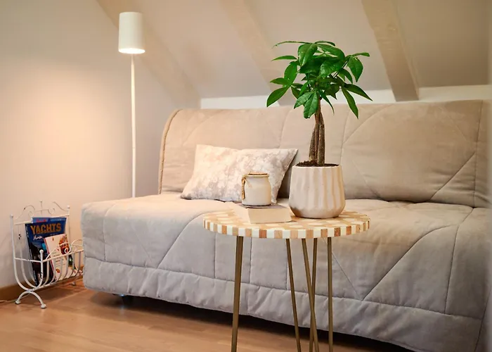 Lanterna Rooms